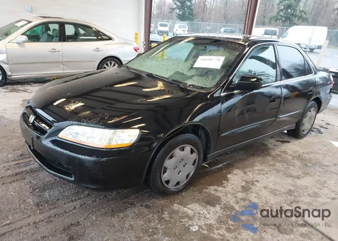 1999 Honda Accord Lx from USA, damaged, VIN JHMCG5644XC042176